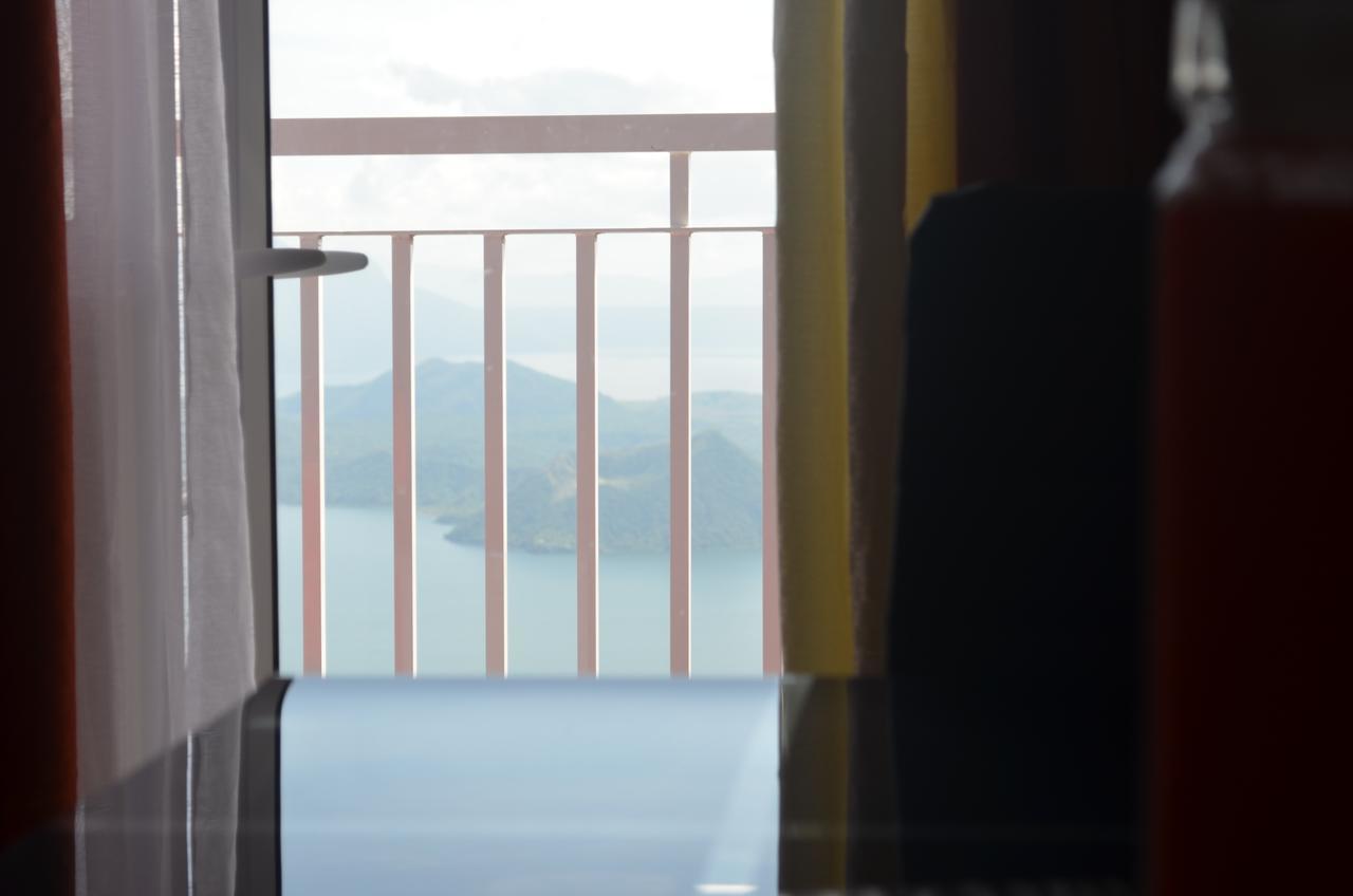 Holy Family Condo At Wind Residences,Tagaytay Tagaytay City Εξωτερικό φωτογραφία